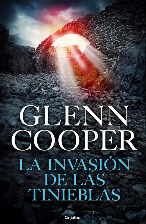 LA INVASION DE LAS TINIEBLAS (TRILOGIA CONDENADOS 3) (Paperback)