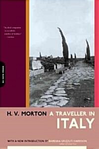 A Traveller in Italy (Paperback)