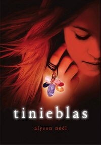 TINIEBLAS(+12 ANOS) (Paperback)