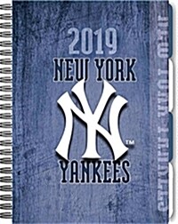 New York Yankees 2019 Tabbed Planner (Desk)