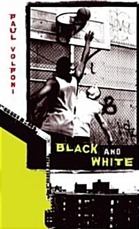Black And White (Paperback, Reprint)