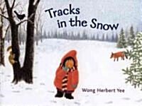 Tracks in the Snow (School & Library)