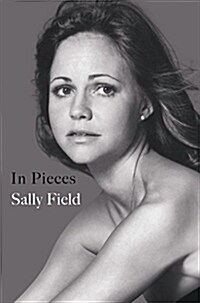 In Pieces (Hardcover)