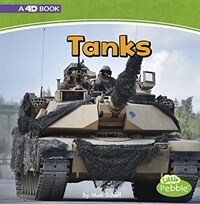 Tanks: A 4D Book (Paperback)