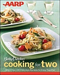 Betty Crocker Cooking for Two (Paperback)