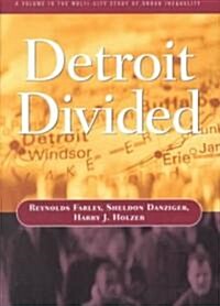 Detroit Divided (Paperback)