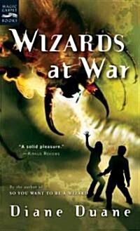 Wizards at War (Paperback, Reprint)