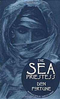 The Sea Priestess (Paperback)