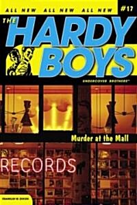 Murder at the Mall (Paperback)
