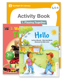 [중고] New Spotlight On Literacy L1-1 Play Together 세트 (Storybook 2권 + Activity Book 1권 + E-Book + FreeApp, 2nd Edition)
