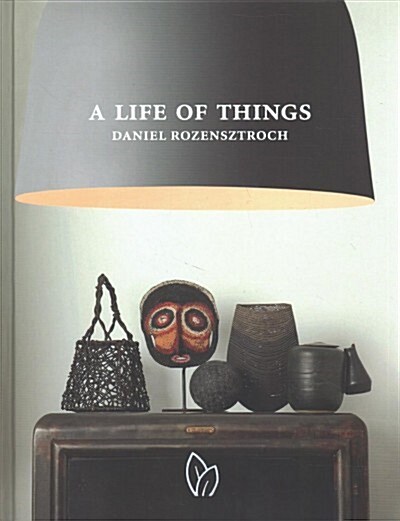 A Life of Things (Hardcover)