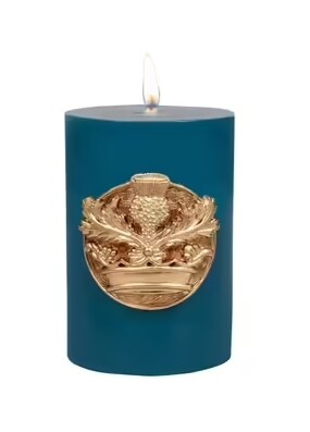 Outlander Sculpted Insignia Candle (Other)