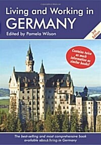 Living and Working in Germany (Paperback, 3rd)