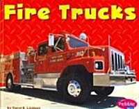 Fire Trucks (Paperback)