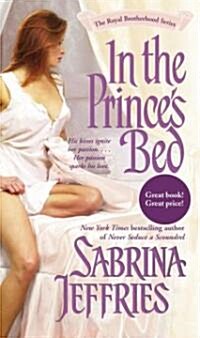 In the Princes Bed (Mass Market Paperback)