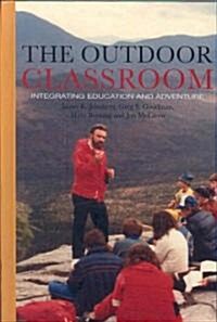 The Outdoor Classroom (Hardcover)