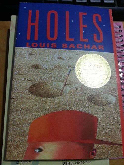 [중고] Holes (Paperback, 미국판)