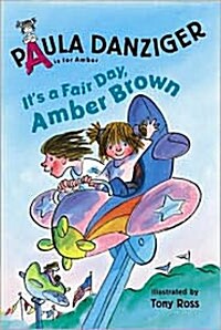 Its a Fair Day, Amber Brown [With Hc Book] (Audio CD)