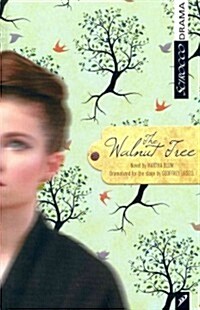 The Walnut Tree (Paperback)