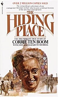 The Hiding Place: The Triumphant True Story of Corrie Ten Boom (Mass Market Paperback)