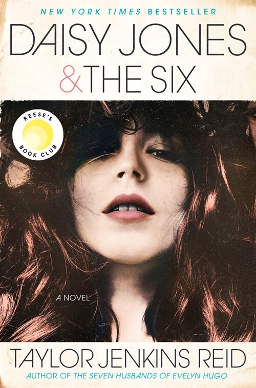 Daisy Jones & the Six (Hardcover)