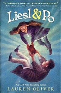 Liesl and Po (Paperback)