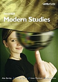 Higher Modern Studies Course Notes (Paperback)