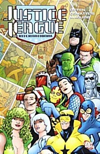 Justice League International (Paperback)