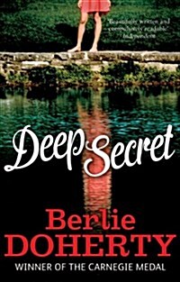 Deep Secret (Paperback)