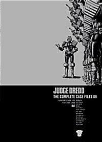 Judge Dredd: The Complete Case Files 09 (Paperback)