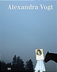 Alexandra Vogt (Hardcover, Bilingual)