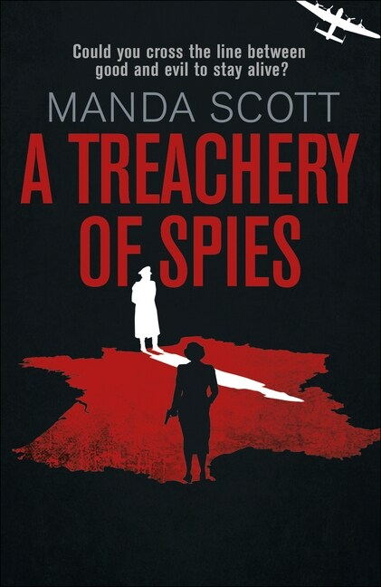 A Treachery of Spies (Paperback)