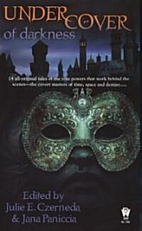 Under Cover of Darkness (Mass Market Paperback)