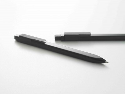 Moleskine Classic Click Roller Pen, Black, Fine Point (0.5 MM), Black Ink (Other)