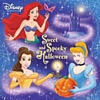 Sweet and Spooky Halloween (Disney Princess) (Paperback)