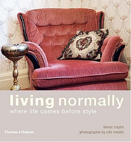 Living Normally (Paperback)