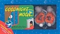 Goodnight Moon (Board Book, Gift)