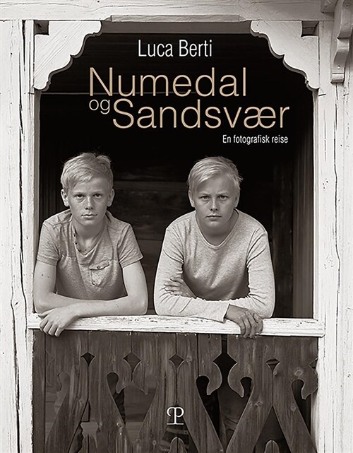 Numedal Og Sandsv?: En Fotografisk Reise (Paperback)