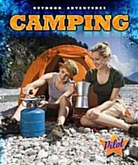 Camping (Library Binding)
