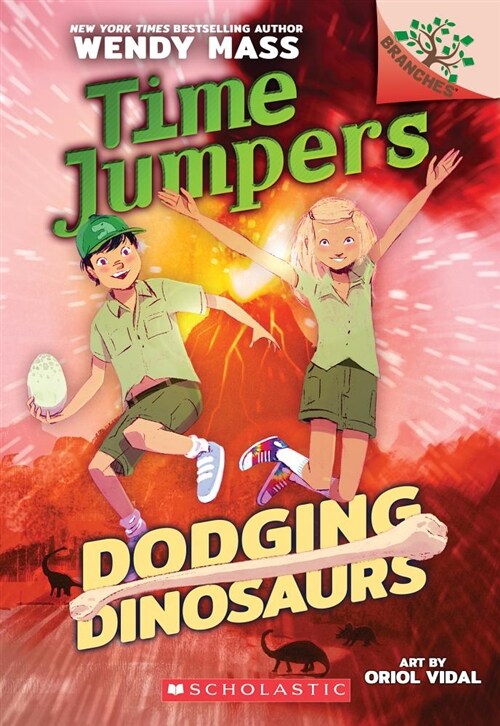 Time Jumpers #4: Dodging Dinosaurs (A Branches Book) (Paperback)
