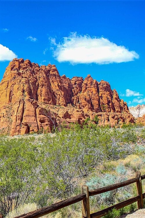 Snow Canyon State Park Journal: St. George Utah Magestic Rock Formation Mountain: Blank Lined Journal Paper Notebook (6x9 Inch - 70 Sheets/140 Pages) (Paperback)