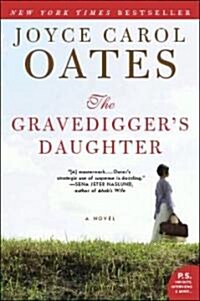 The Gravediggers Daughter (Paperback)