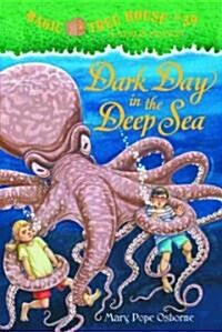 [중고] Dark Day in the Deep Sea (Hardcover)