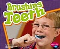 Brushing Teeth (Paperback)