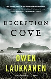 Deception Cove (Hardcover)