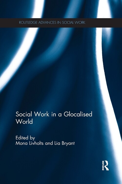 Social Work in a Glocalised World (Paperback)