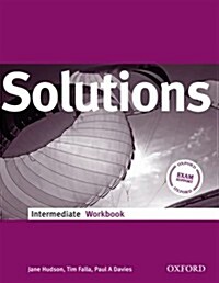 Solutions Intermediate: Workbook (Paperback)