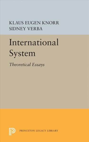 International System: Theoretical Essays (Hardcover)