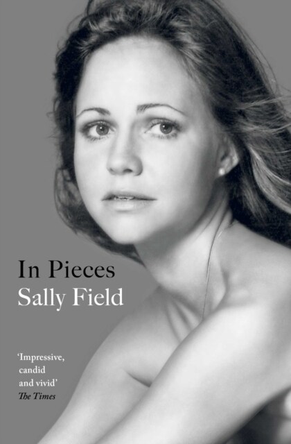 In Pieces (Paperback)