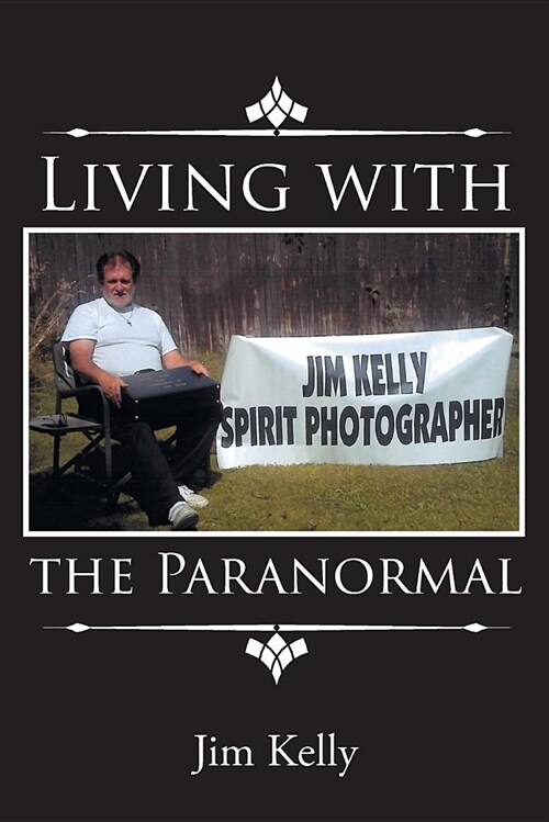 Living with the Paranormal (Paperback)